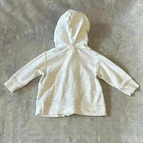 Gymboree - Full zip Grey hoodie. Size 3-6 months - Picture 4 of 5